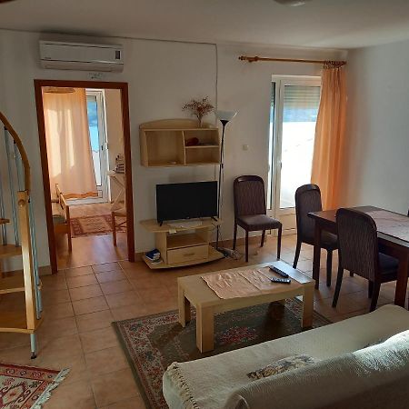 Apartman Supetarska Draga Apartment Екстериор снимка