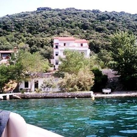 Apartman Supetarska Draga Apartment Екстериор снимка