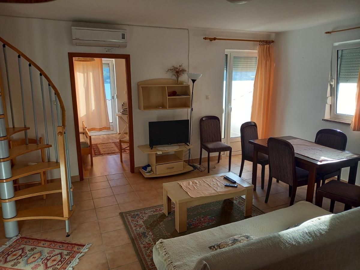 Apartman Supetarska Draga Apartment Екстериор снимка