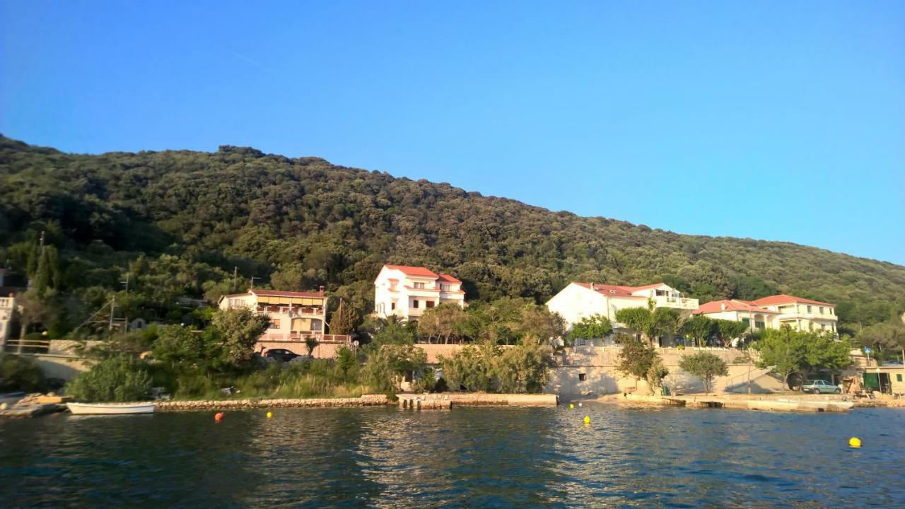 Apartman Supetarska Draga Apartment Екстериор снимка