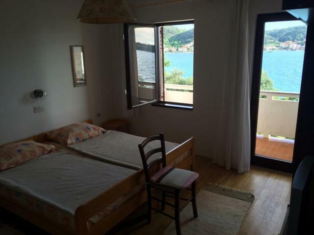 Apartman Supetarska Draga Apartment Екстериор снимка