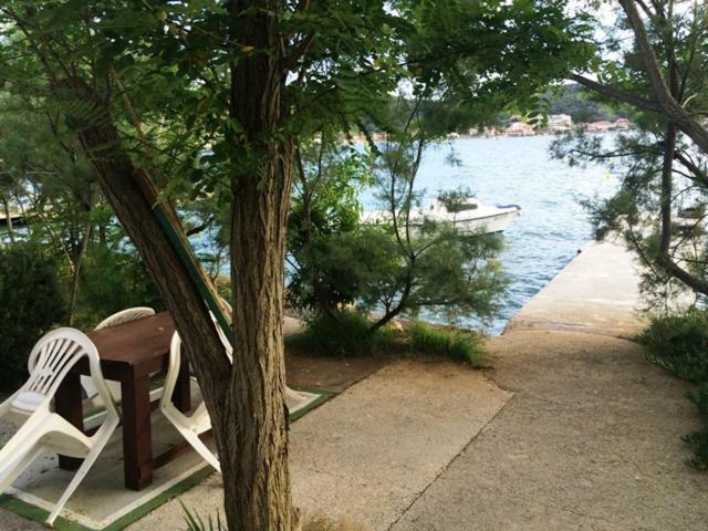 Apartman Supetarska Draga Apartment Екстериор снимка